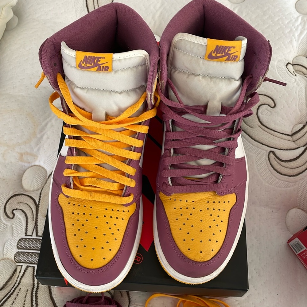 Nike air Jordans retro high OG size 11.5